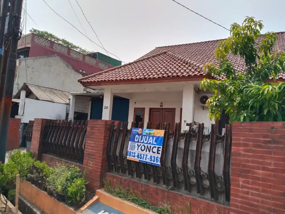 Rumah LT 343 m² di Cipayung, Posisi Tepi Jalan Raya