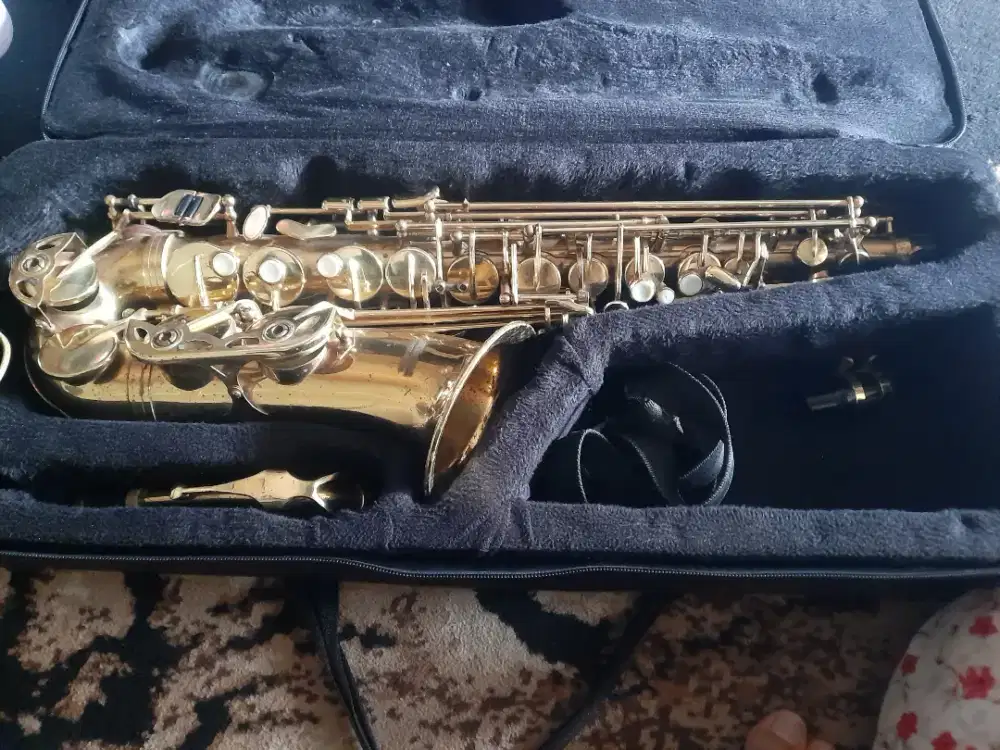 Jual saxophone alto