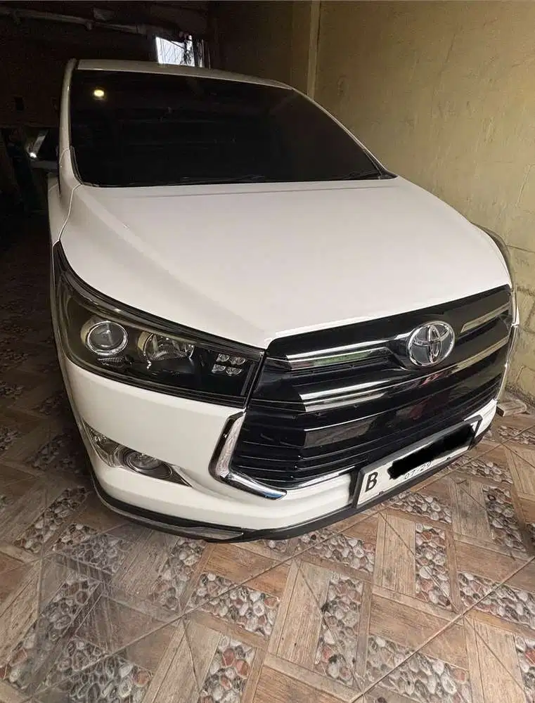 Venturer 2.4 2019 Istimewa Servis Record Toyota