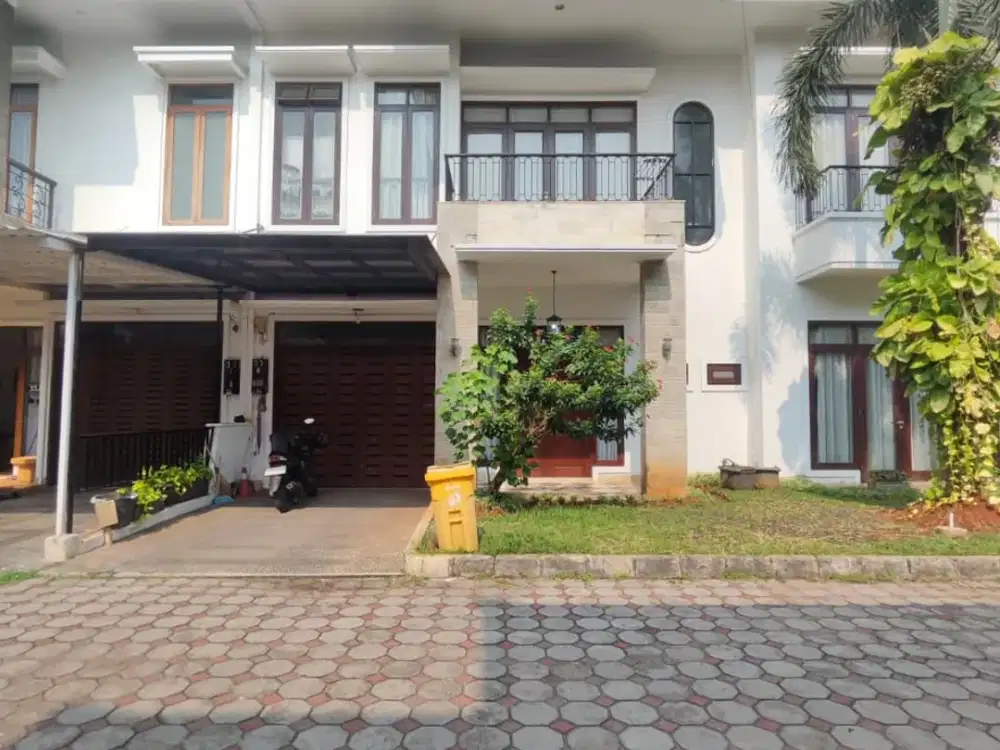 DISEWAKAN RUMAH SIAP HUNI DALAM KOMPLEKS DI DUREN TIGA JAKARTA SELATAN.