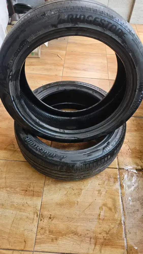 Fs BS Turanza T005 215/45 R17