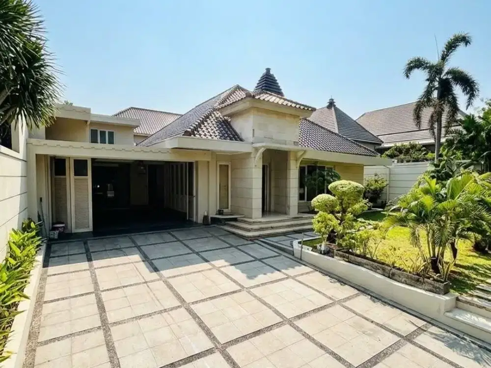 DISEWAKAN RUMAH BESAR BISA UNTUK KANTOR, SIAP HUNI DI MENTENG, JAKARTA PUSAT.