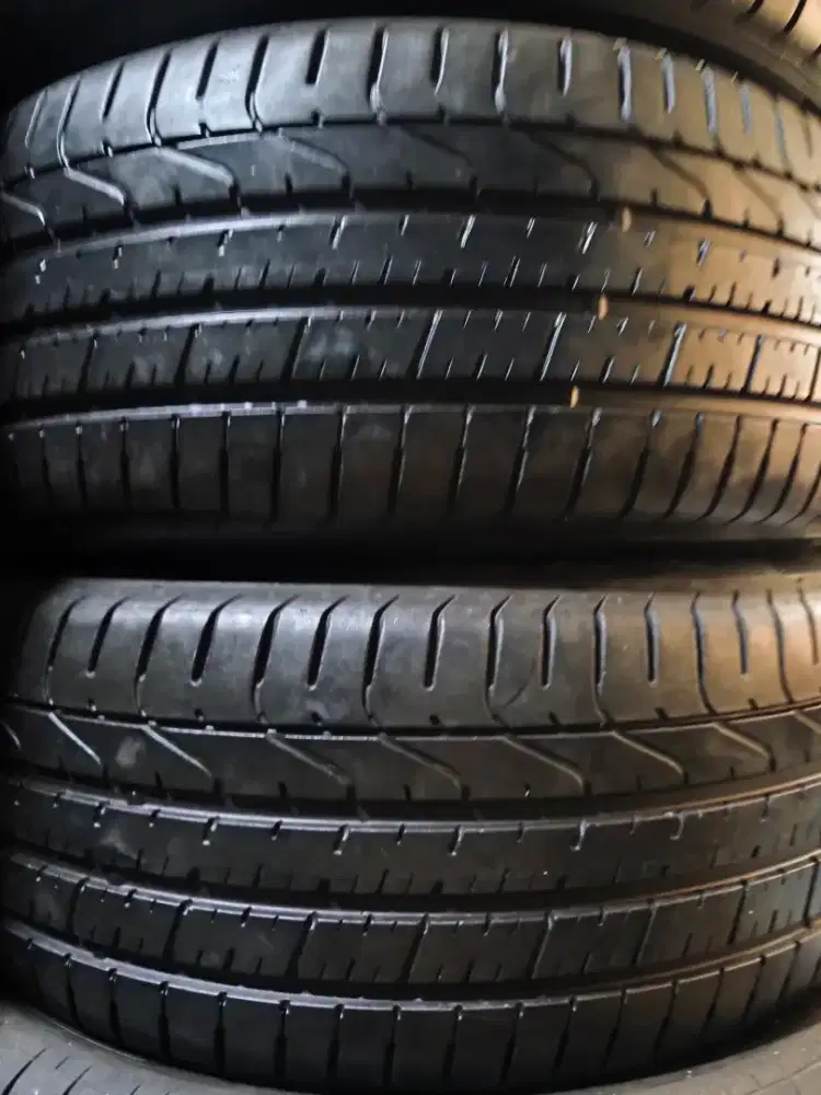 Pirelli pzero Runflat 275 45 R18 & 245 50 R18