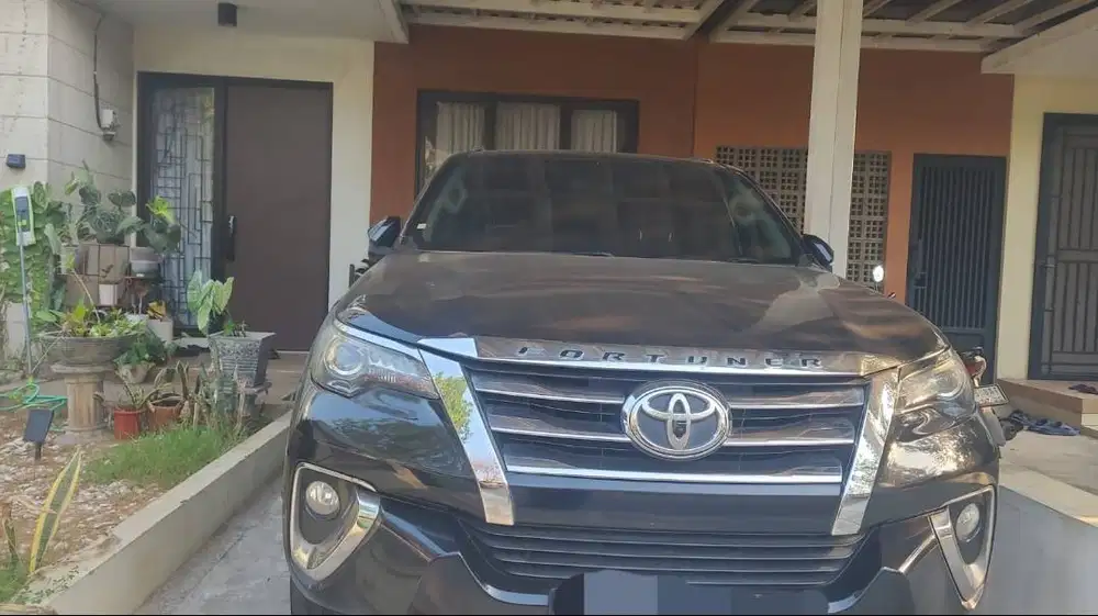 Toyota Fortuner VRZ 2016 — Tangan Pertama dari Baru, Pemakaian Pribadi