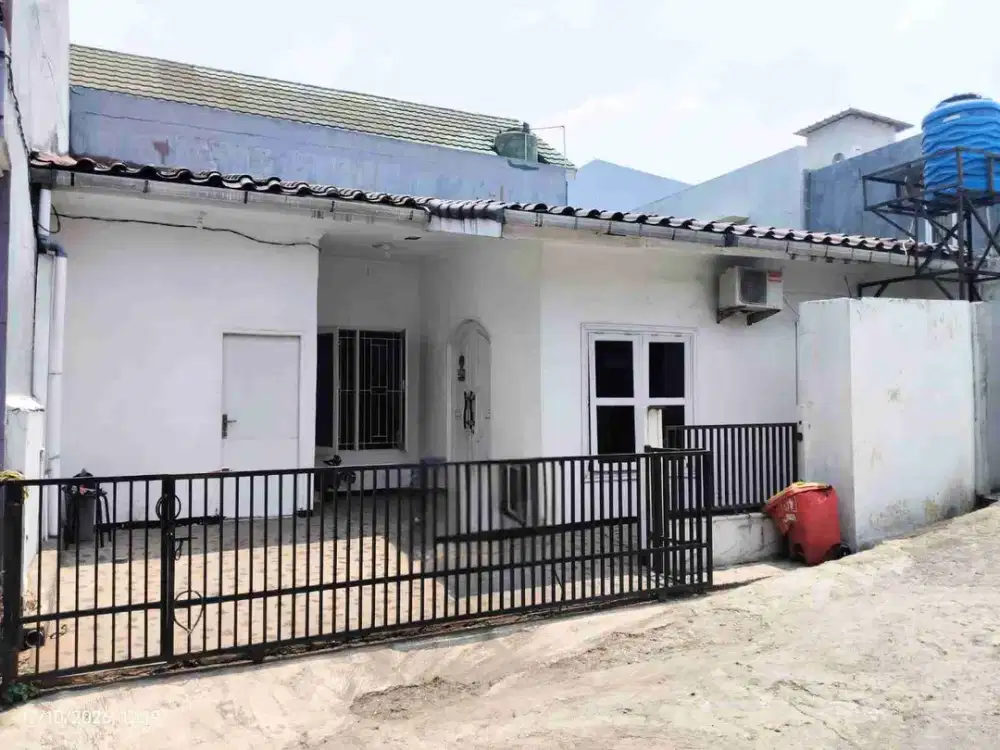Rumah Full Furnished Posisi Hook di Puri Nirwana Cibinong