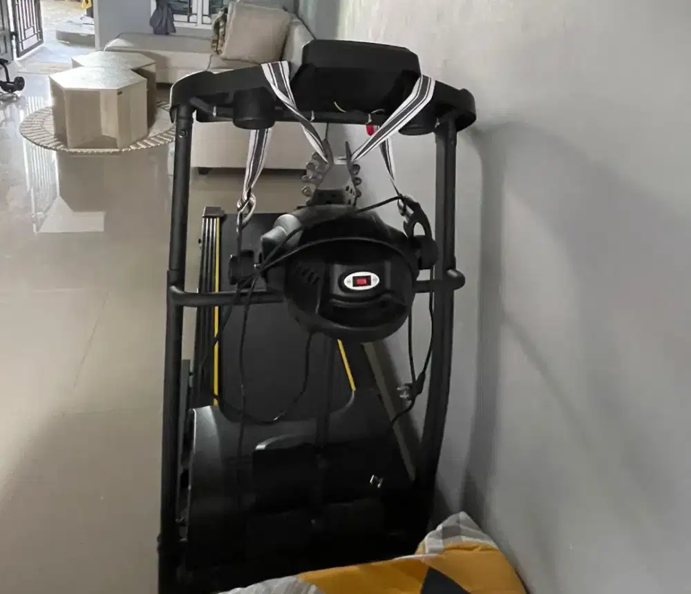 Jaco Treadmill rasa baru