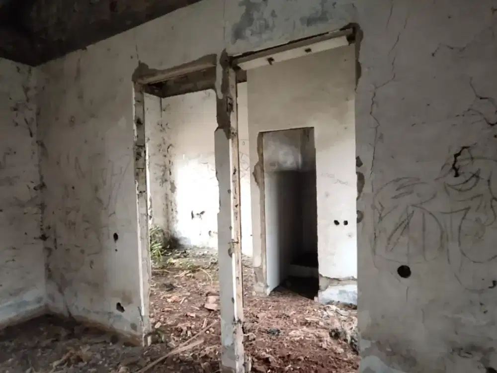Dijual cepat rumah hitung tanah  Griya Parahita BSD