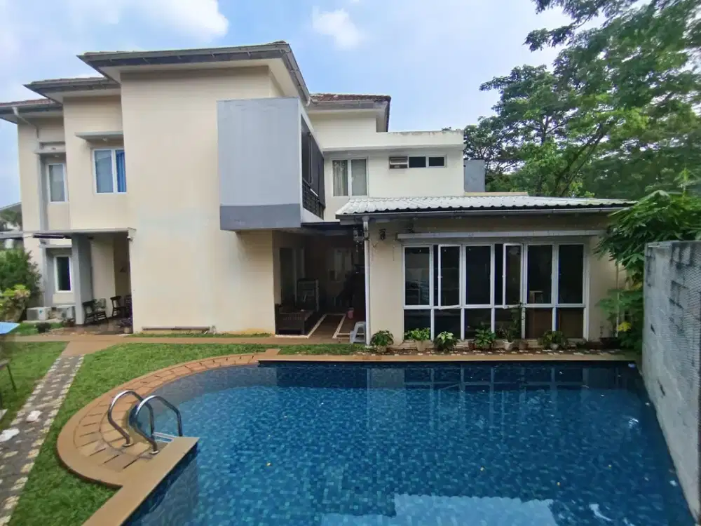 Rumah di De Latinos BSD City Tangerang Selatan