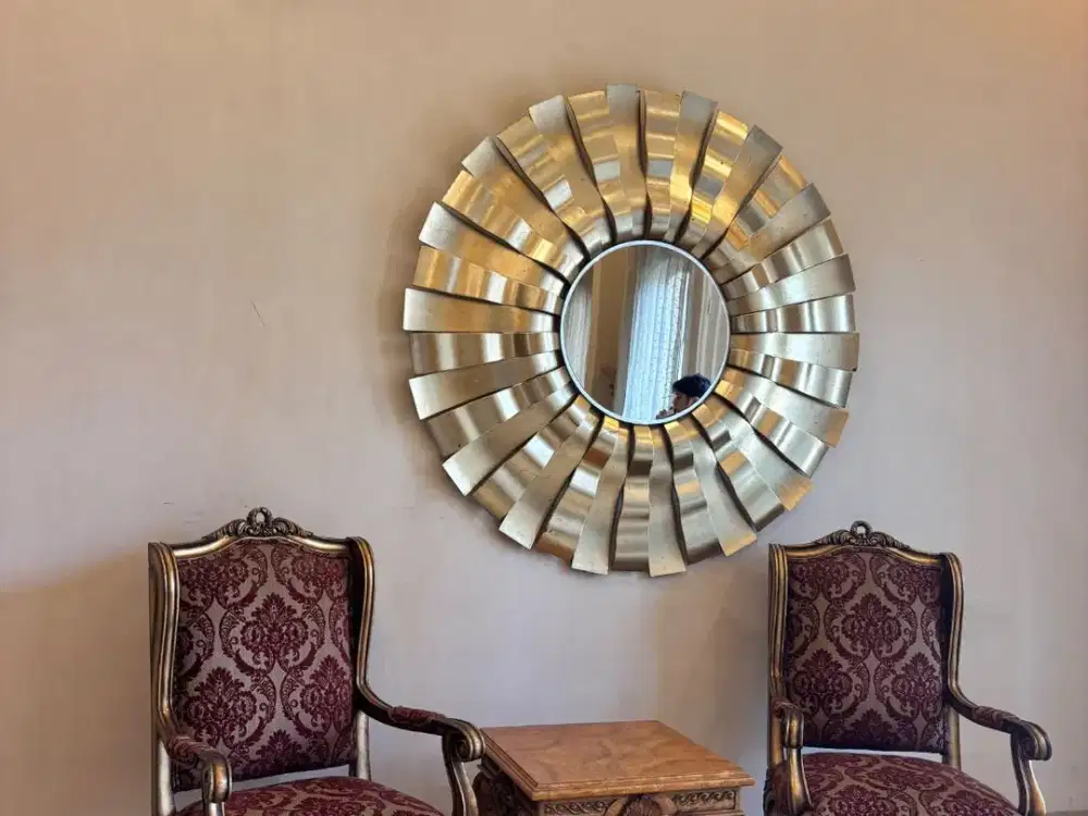 DISEWAKAN RUMAH CANTIK SIAP HUNI DI MENTENG, JAKARTA PUSAT.