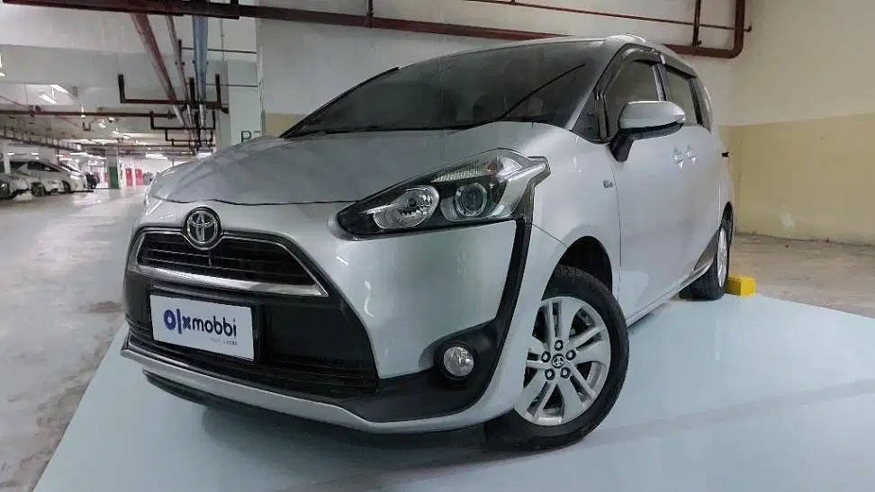 LOW DP Toyota Sienta 1.5 G Bensin-AT 2016 VKT