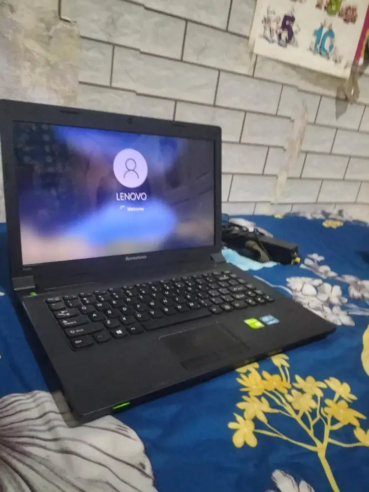 Laptop lenovo b490