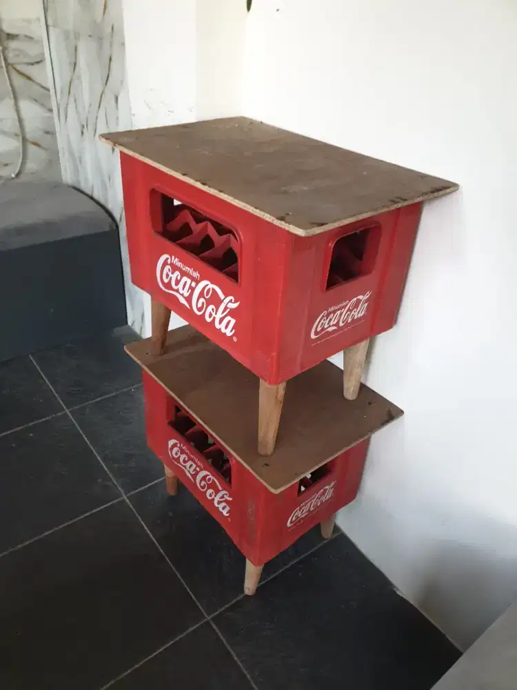 Meja cafe dari crat minuman