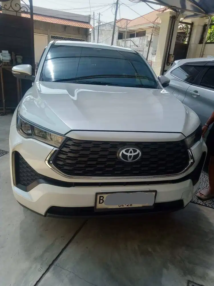 Toyota Kijang Innova Zenix (2023)