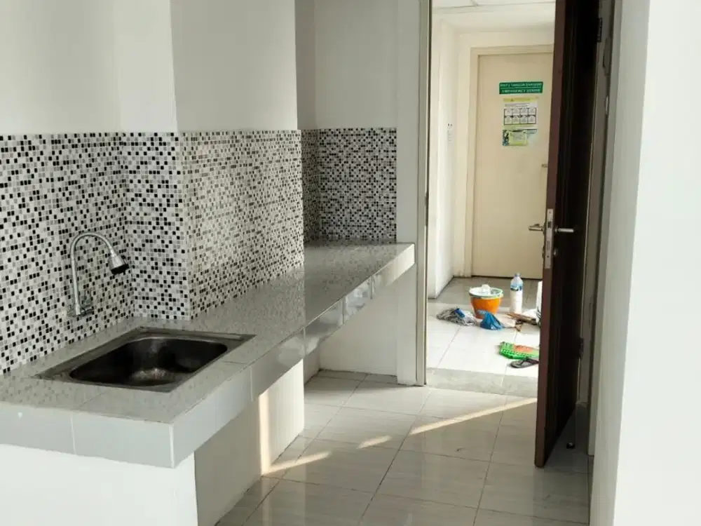 Dijual Cepat Apartemen Puncak CBD Wiyung Studio Kosongan Dekat Dian Istana, Graha Family, Nasional Hospital, PTC, UNESA