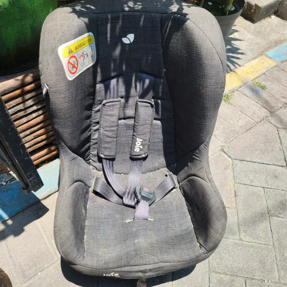 Car seat merk joie preloved masih lengkap