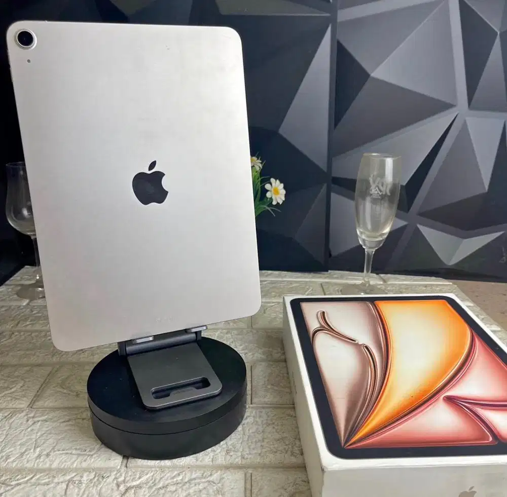 iPad Air M3 128GB Wifi Only Battery 98% Mulus Like New