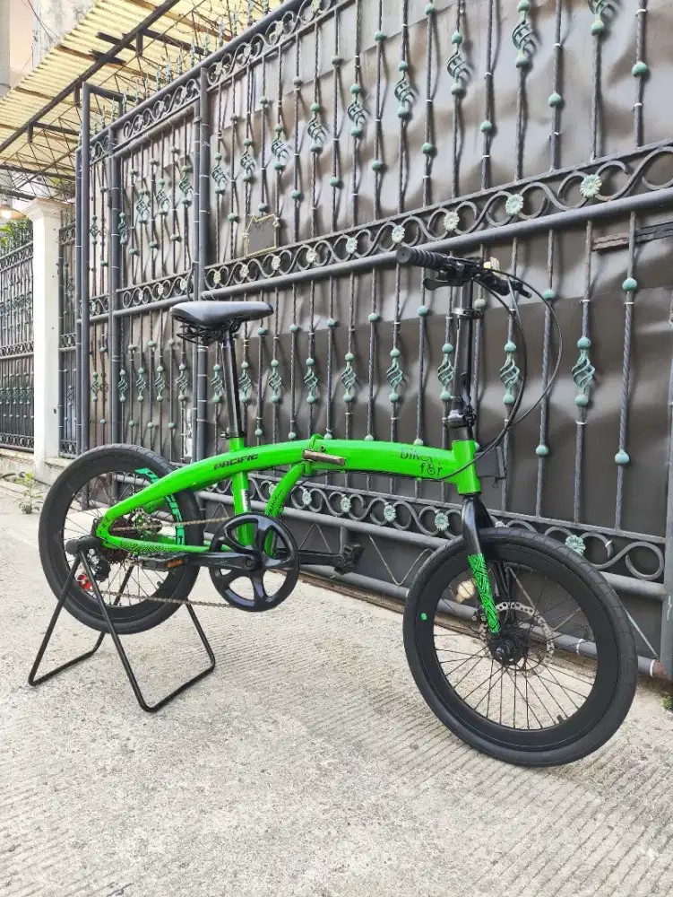 Sepeda Lipat Pacific 20 inch