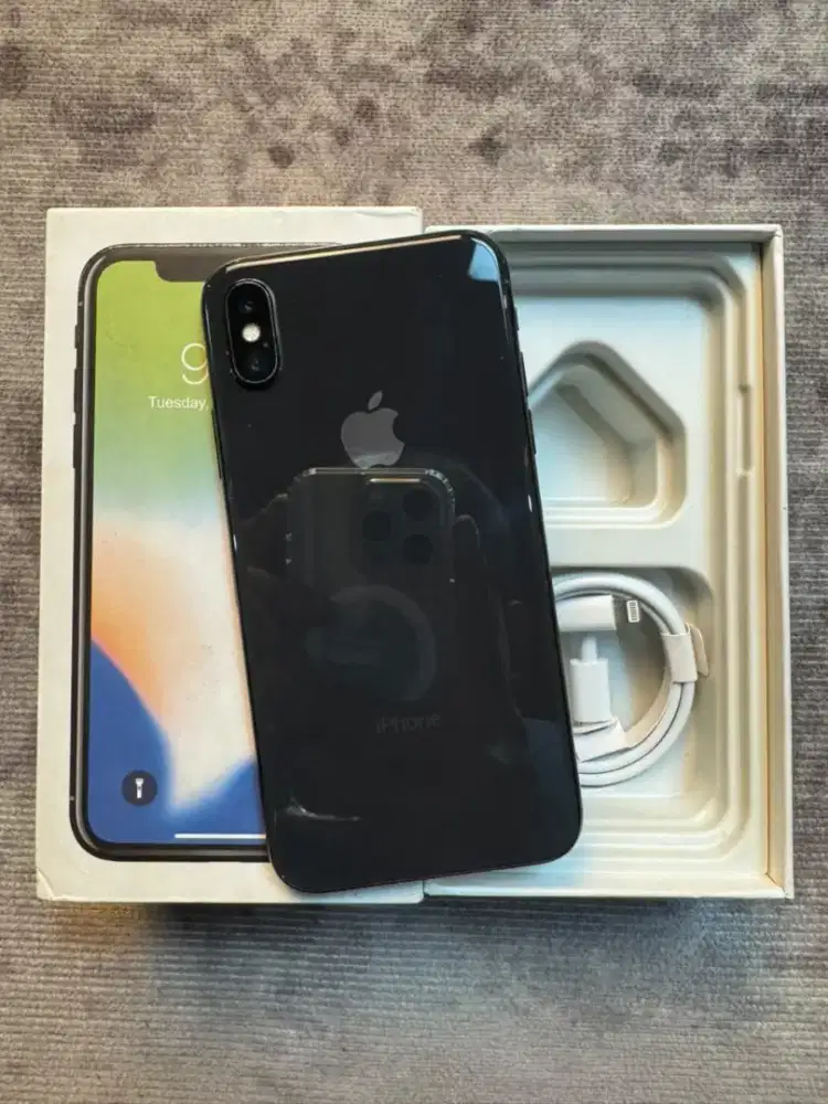 iPhone X 64GB iBox