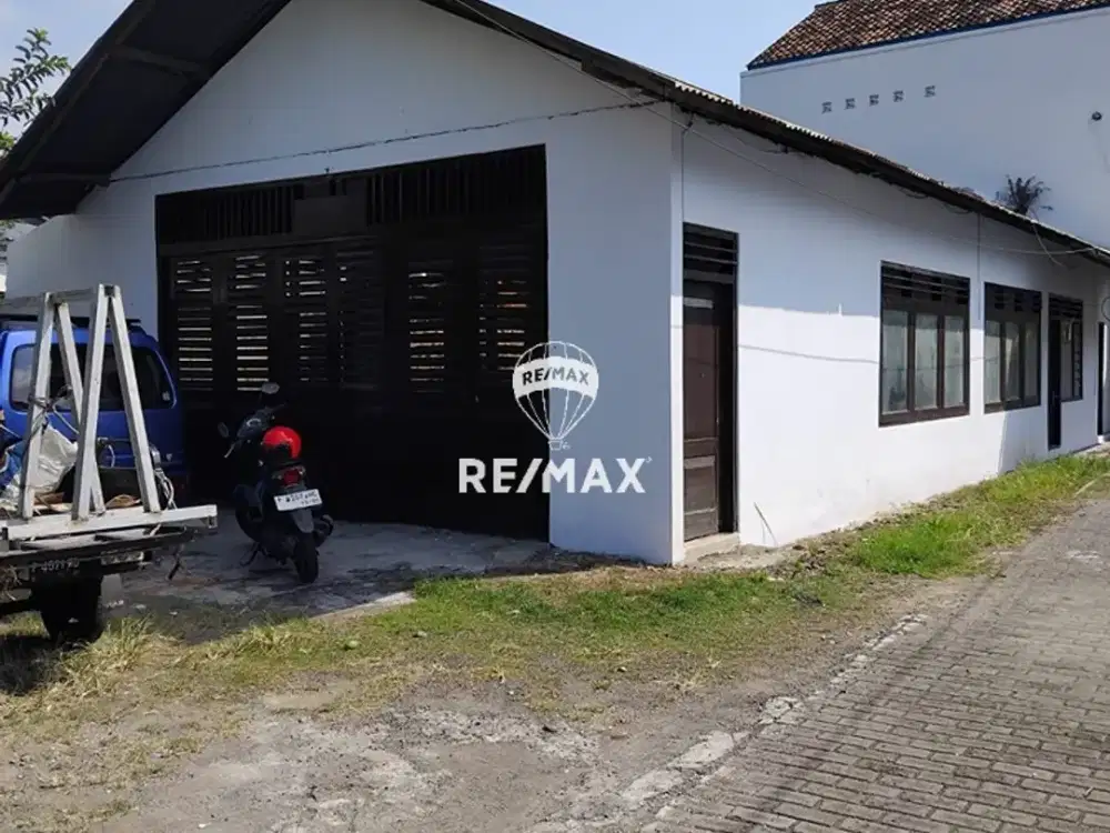 DIKONTRAKKAN RUMAH & GUDANG – MOJOROTO, BANYUWANGI KOTA