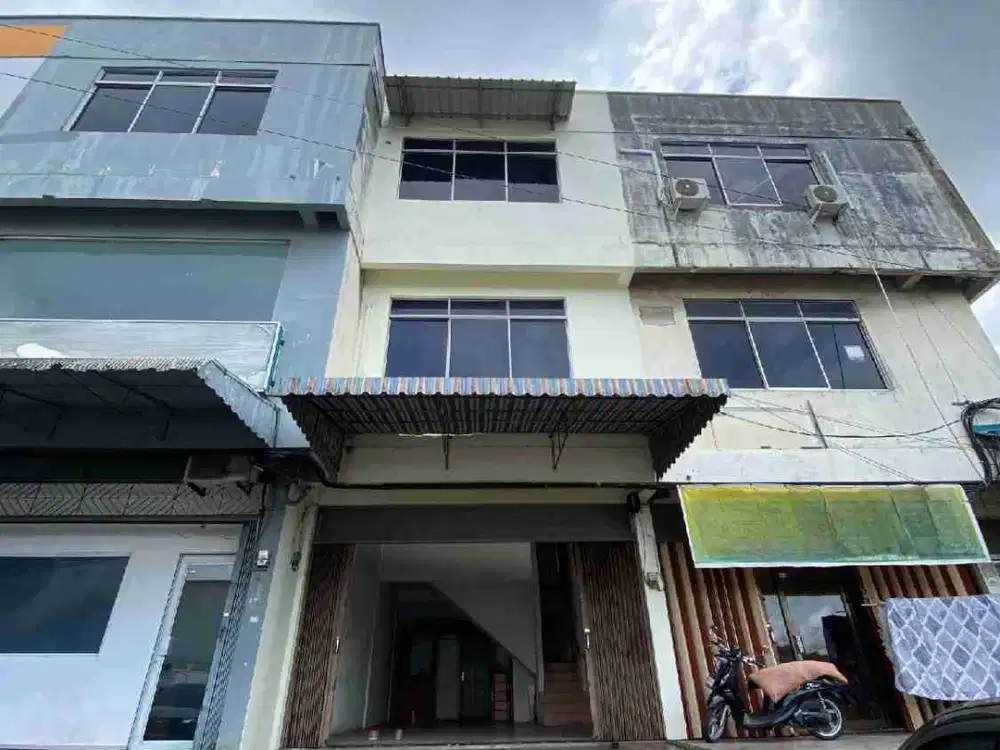 Ruko Murah di Nagoya Galaxy Centre Posisi Hadap Jalan Raya