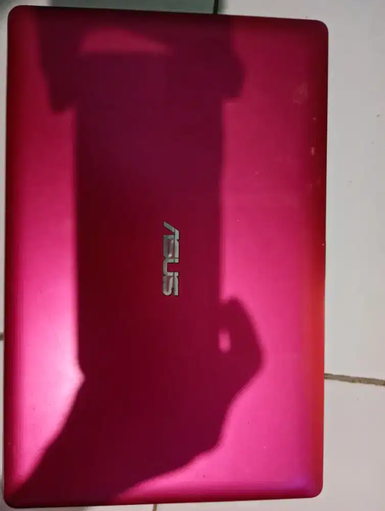 Jual note book Asus keadaan mati & dvd