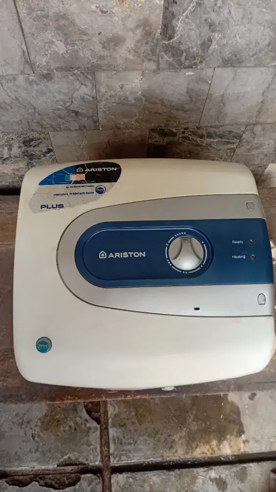 Water Heater Ariston T-Plus 15 Liter