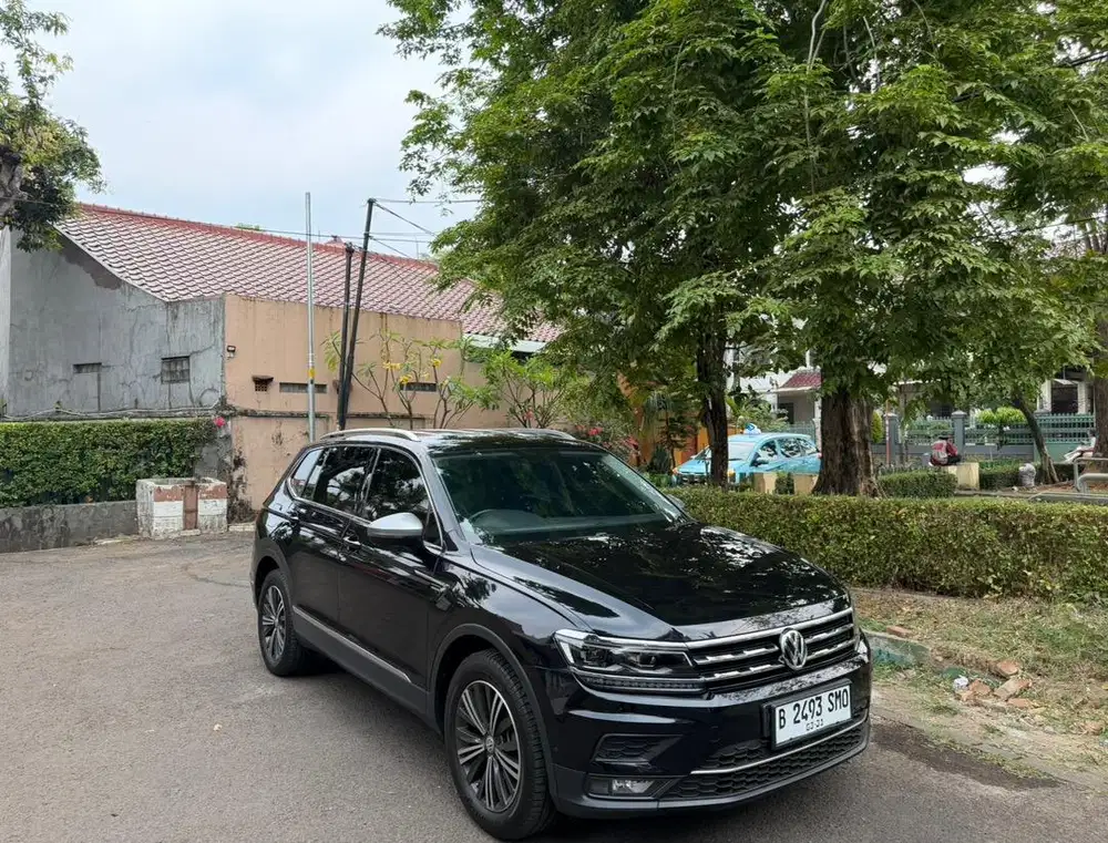 Volkswagen Tiguan Allspace 1.4 At Turbo 2020 Low Km