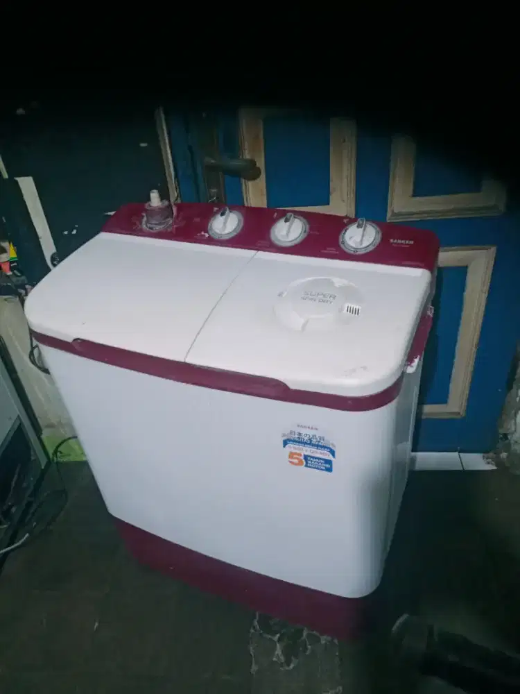 Jual mesin cuci Sanken kapasitas 8,kg mesin ori normal bisa di antar