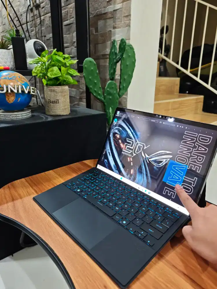 Laptop Asus ROG Flow Z13 64GB/1Tb Resmi Indonesia