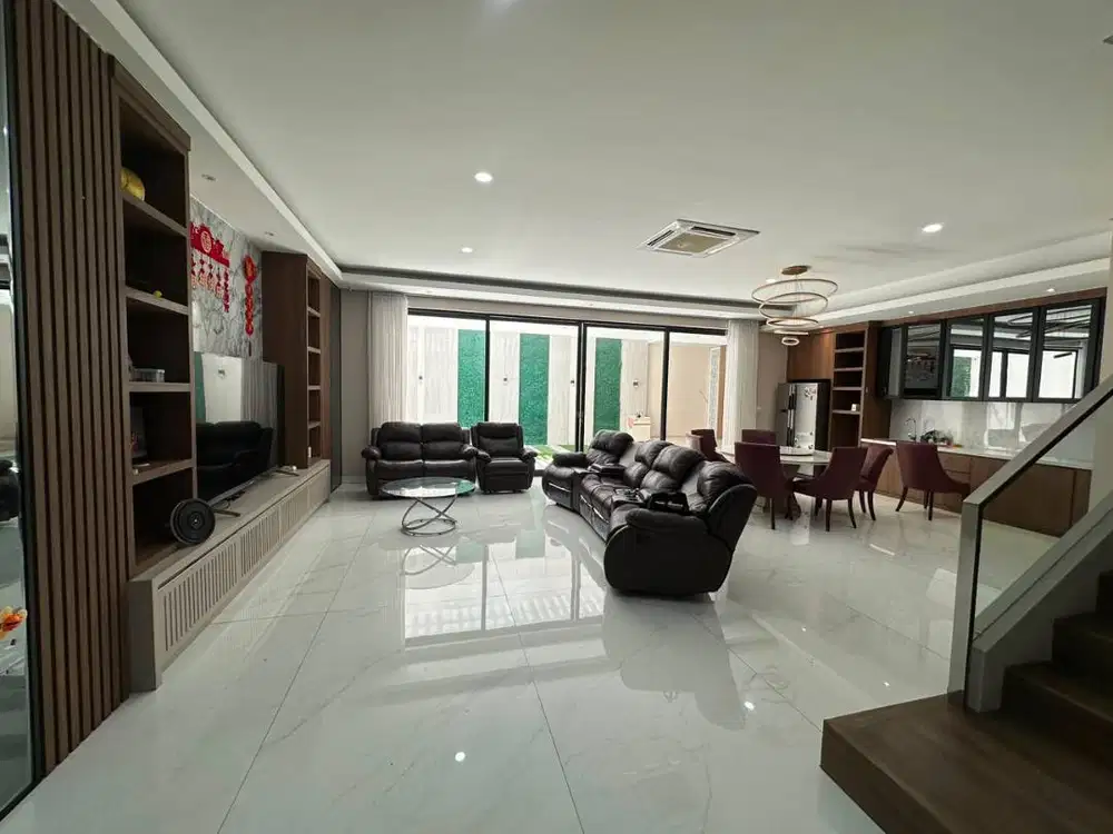 Dijual Rumah Rumah Bangunan Sendiri Citraland Raffless Garden Surabaya