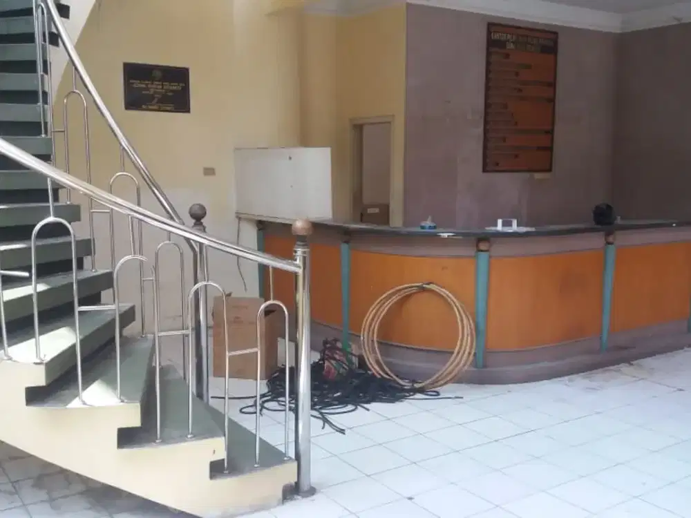 Bangunan Kantor Bagus di Puri Anjasmoro Semarang