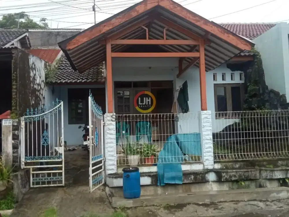 Rumah di Kandri Pesona Asri Semarang