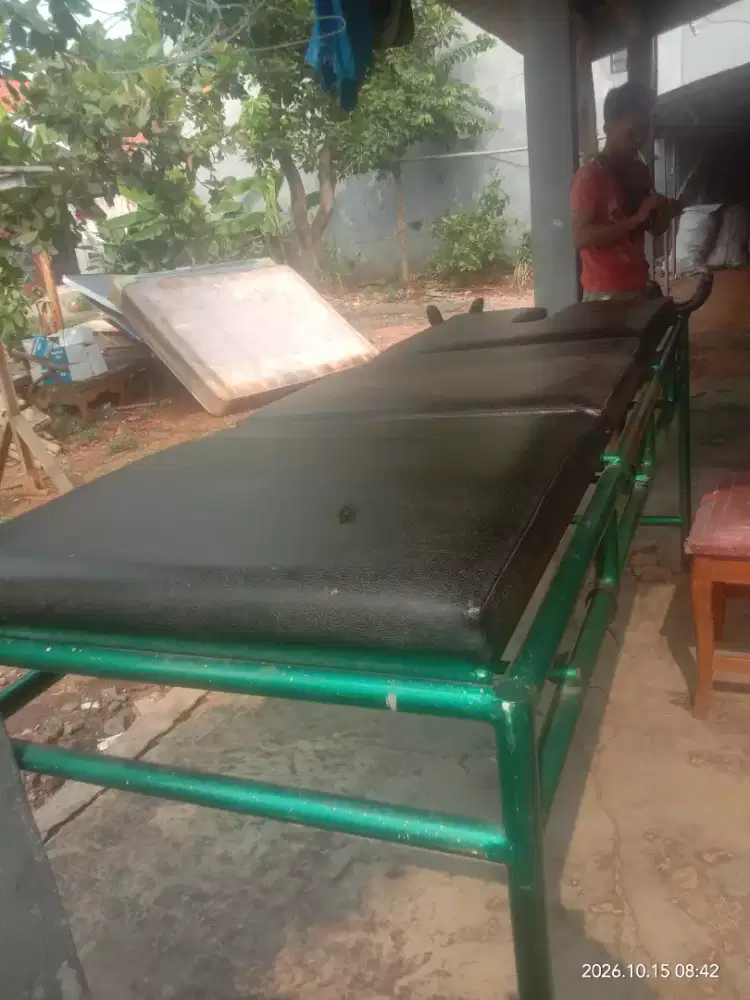 Ranjang besi until bersalin