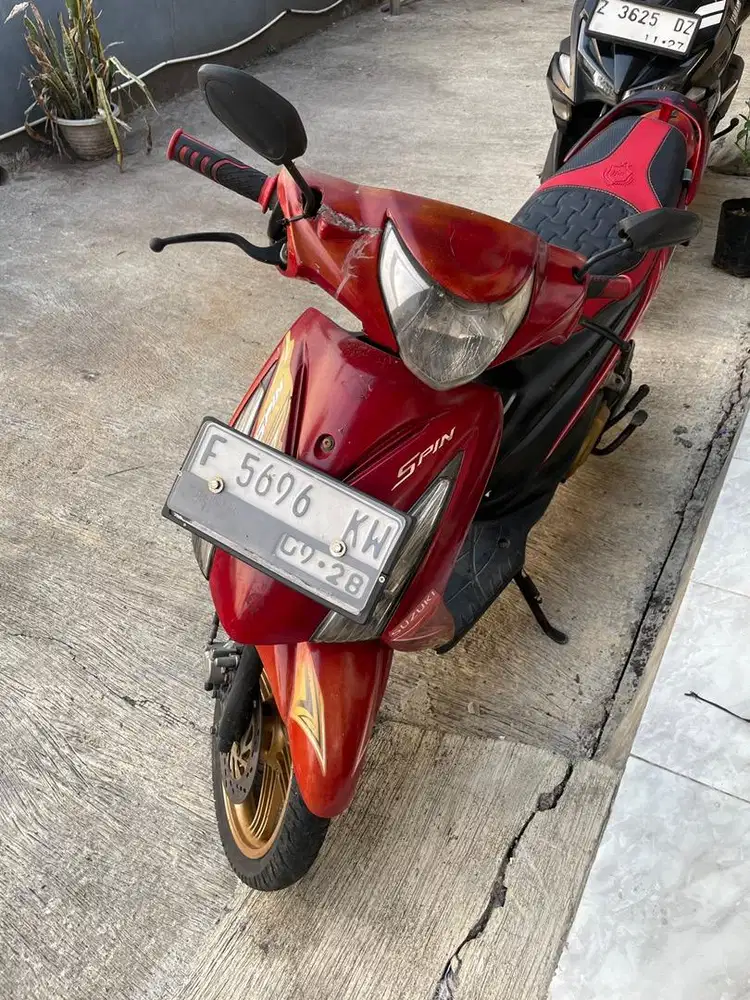 Suzuki spin 2008
