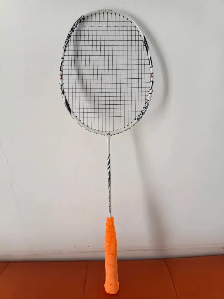 Raket Yonex Arcsaber Isometric