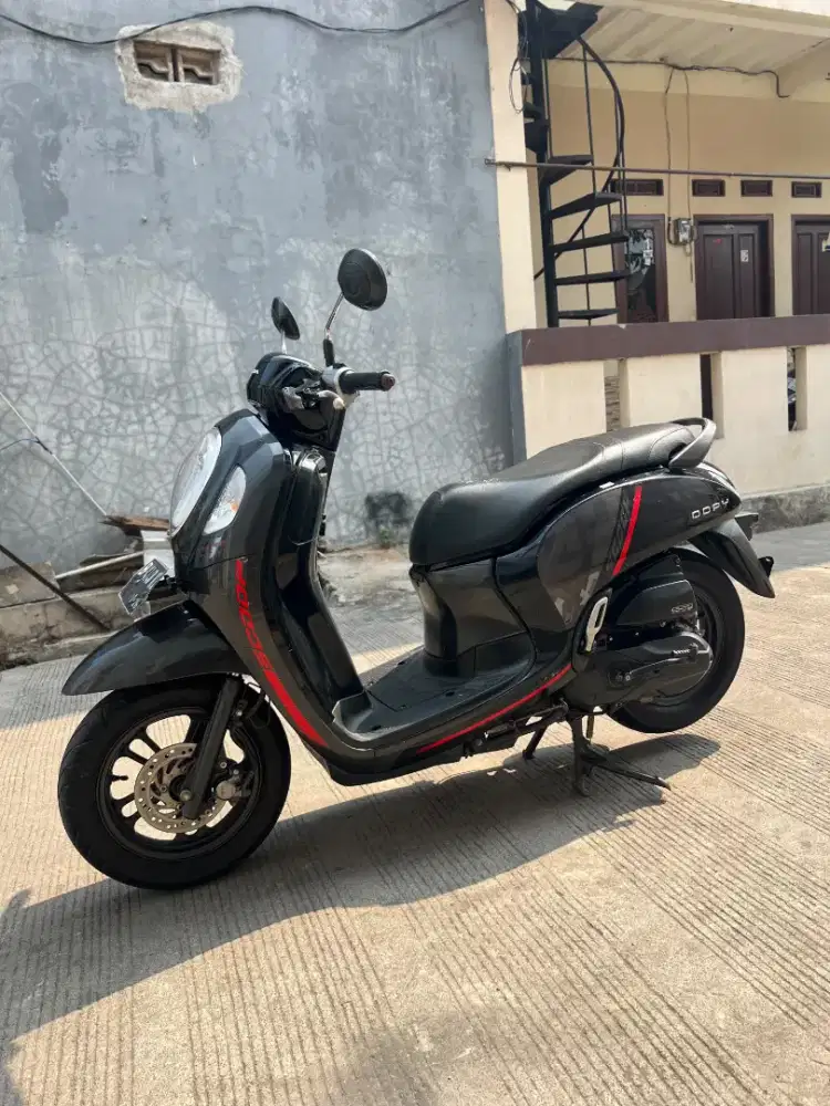 Honda Scoopy donat 2021