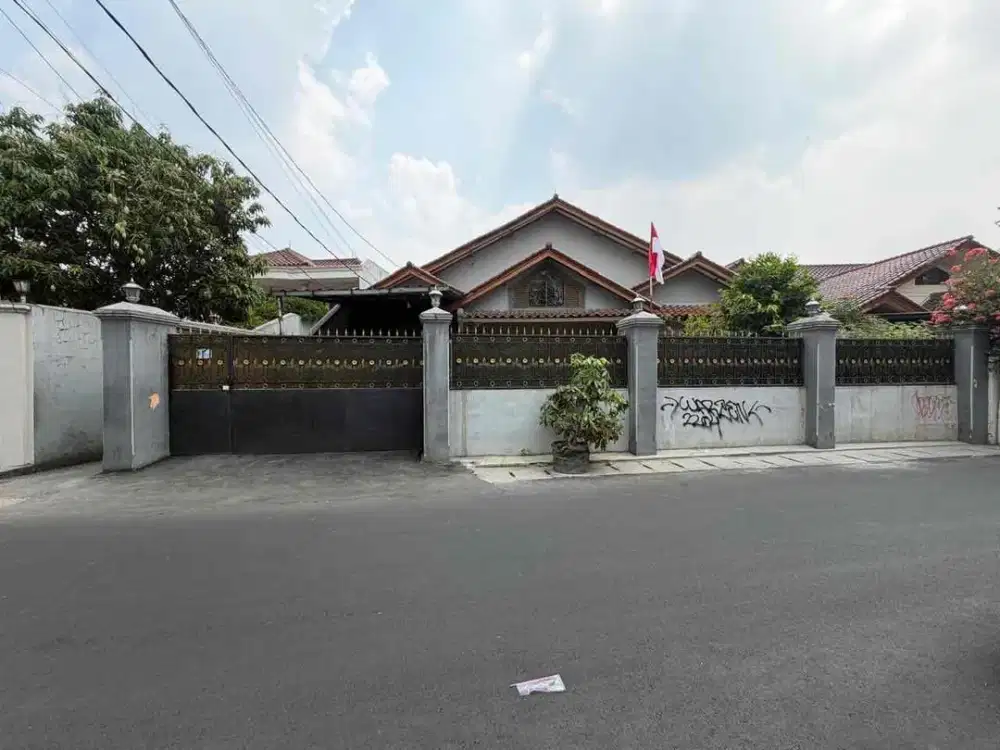 dijual rumah murah harga dibawah pasaran di jalan batu ampar IV, batu ampar, kramat jati, jakarta timur