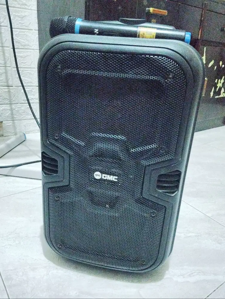 GMC 897 i MUSIC KARAOKE