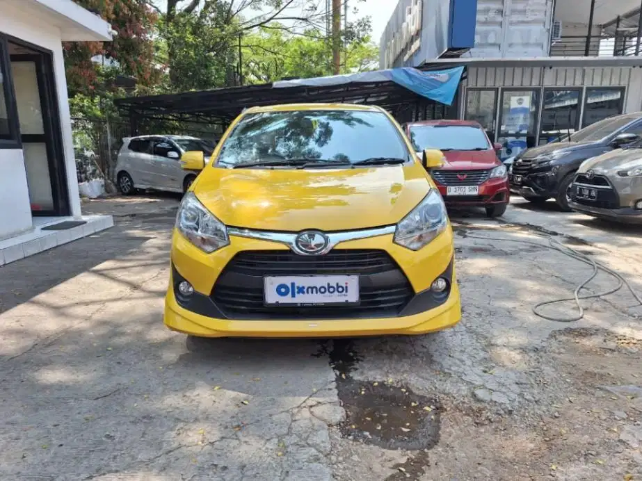 LOW DP Toyota Agya 1.2 TRD Sportivo Bensin-AT 2019 UAX