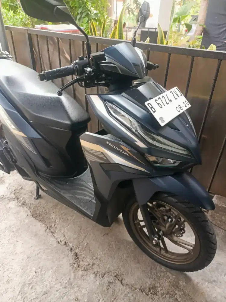 DIJUAL CEPAT HONDA VARIO NEW KYLESS 125 CC GRES