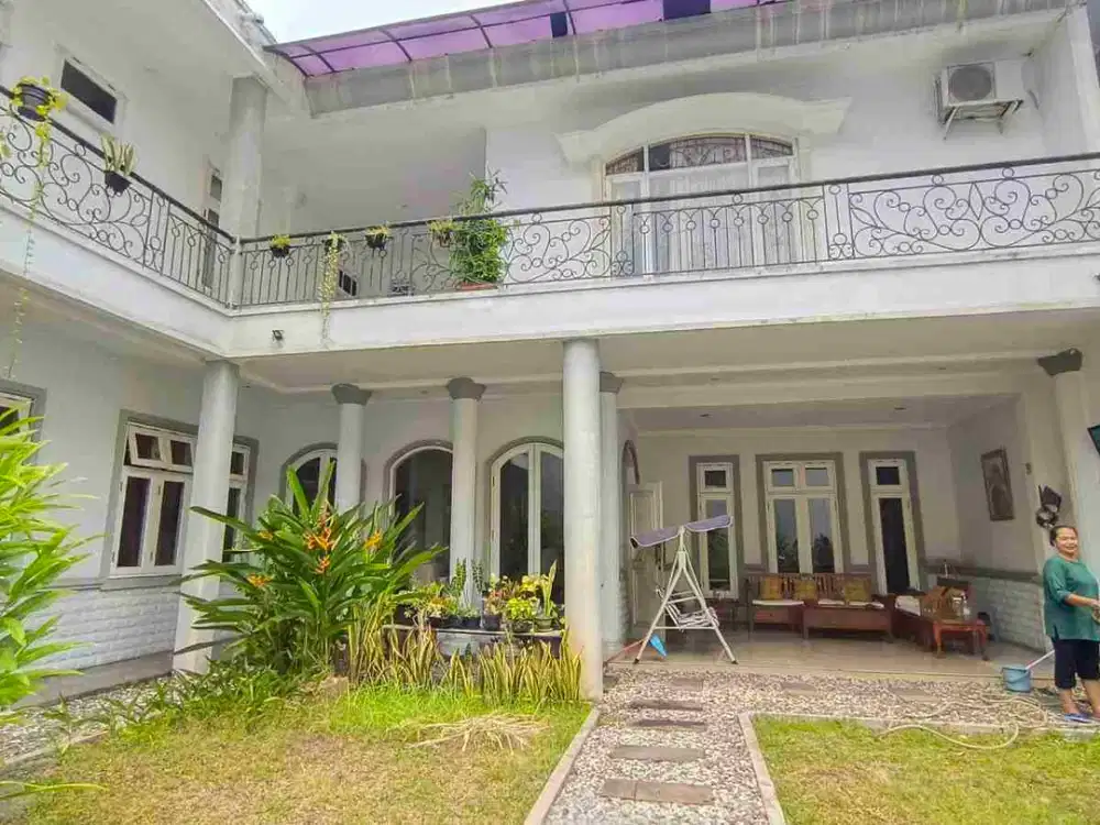 Rumah Halaman Luas  di Sutera Magnolia Alam Sutera