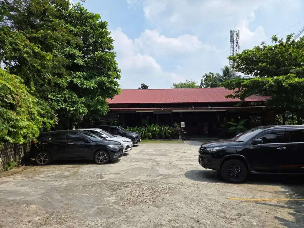 Ruang Usaha Hoek 2Lt di Ciater Raya Serpong, Hanya 5 Menit Ke Tol
