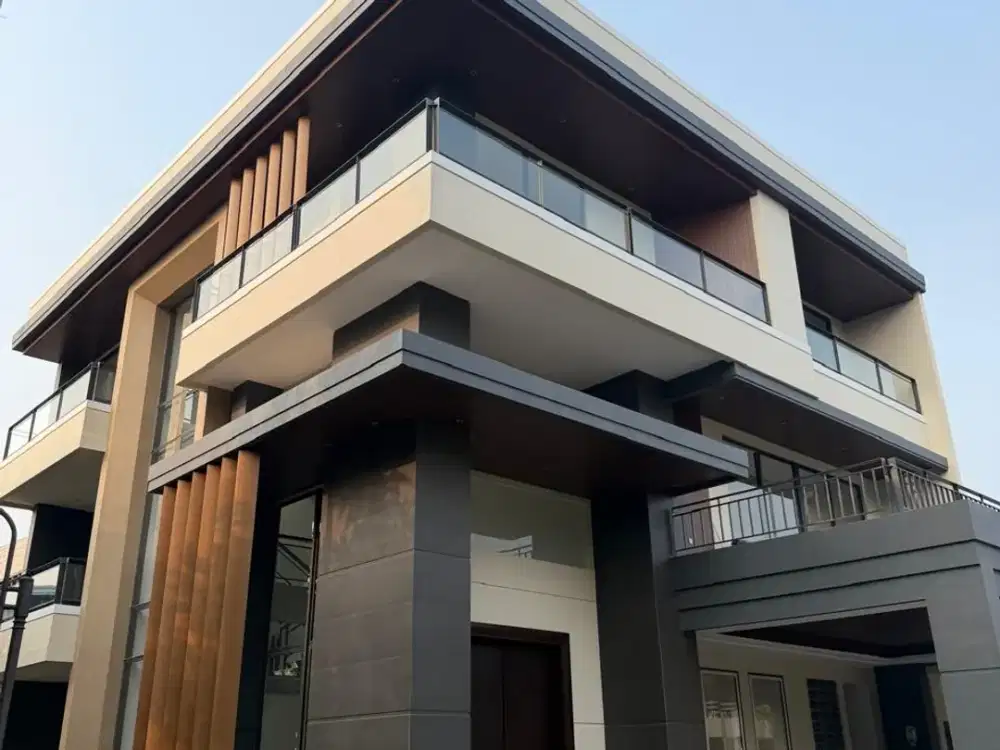 Dijual Rumah Baru 3 lantai Bangunan Mandiri di Mayfield BSD