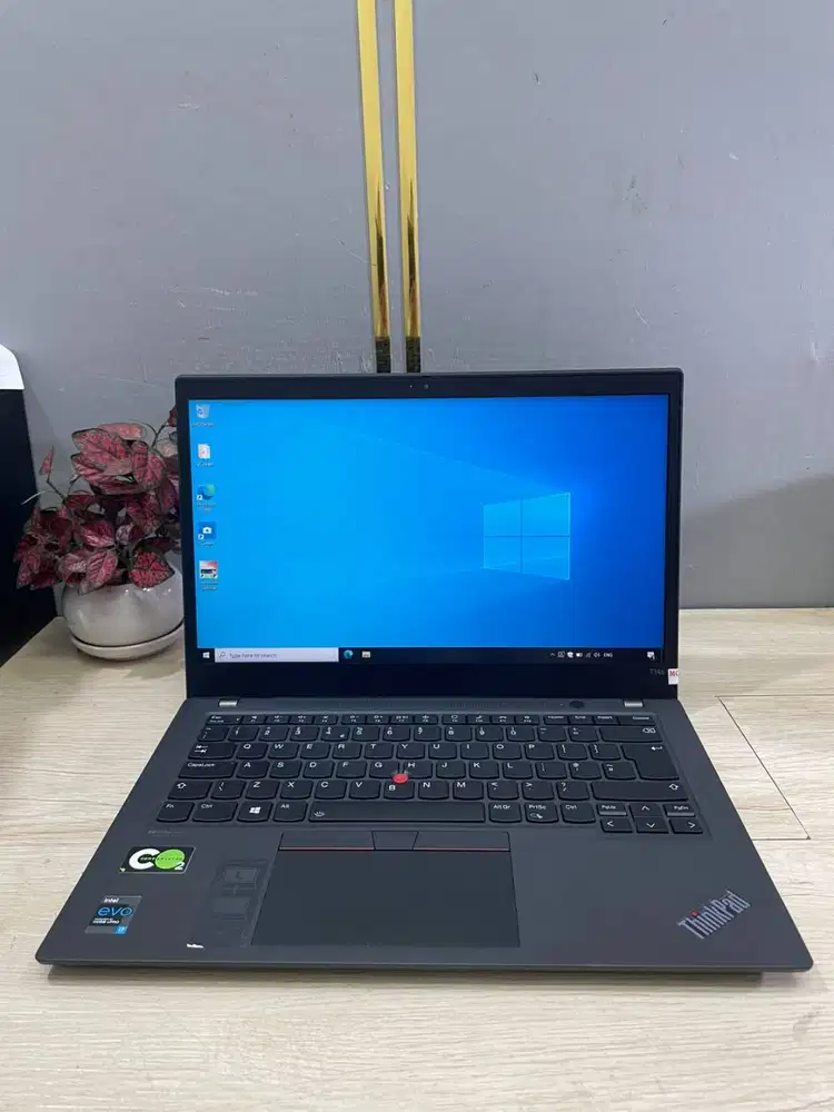 LAPTOP LENOVO T14s G2 i7 GEN11 16/256 LAYAR 14 INCH *ET