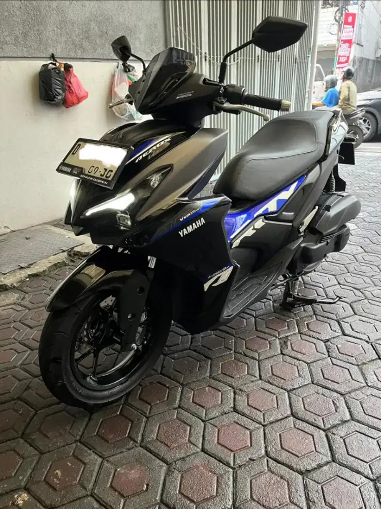 KM11RB AEROX ALPHA 2025 STD NON KEYLESS ABS 2026/2024