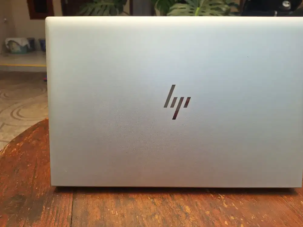 Laptop HP ELITEBOOK 845 G8