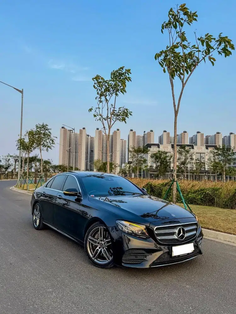 MERCEDES-BENZ E350  Tahun 2020