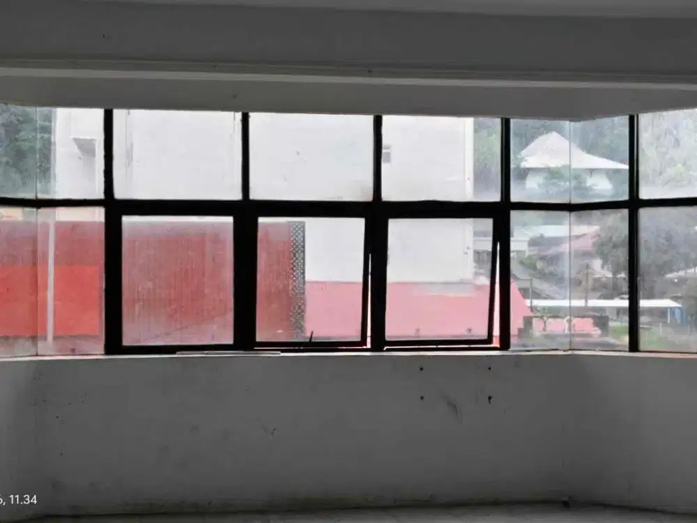 *RUMAH DIJUAL/DISEWAKAN*

Lokasi: Jalan Kelapa Sawit, Perumahan Sukajadi, Batam.
Luas bangunan: 153 m²
Luas Tanah: 209 m²
Fully Furnished & Siap Huni!

Harga Jual: *Rp. 2.8M (Nego)*
Harga Sewa: *Rp. 170jt*

Spesifikasi:
1. 3 Kamar Tidur
2. 3 Kamar Mandi
3
