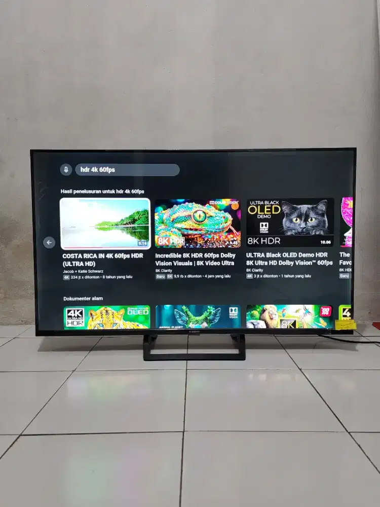 TV Xiaomi Android 43 inci 4K UHD - mulus normal