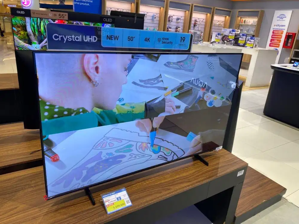 SAMSUNG SMART TV